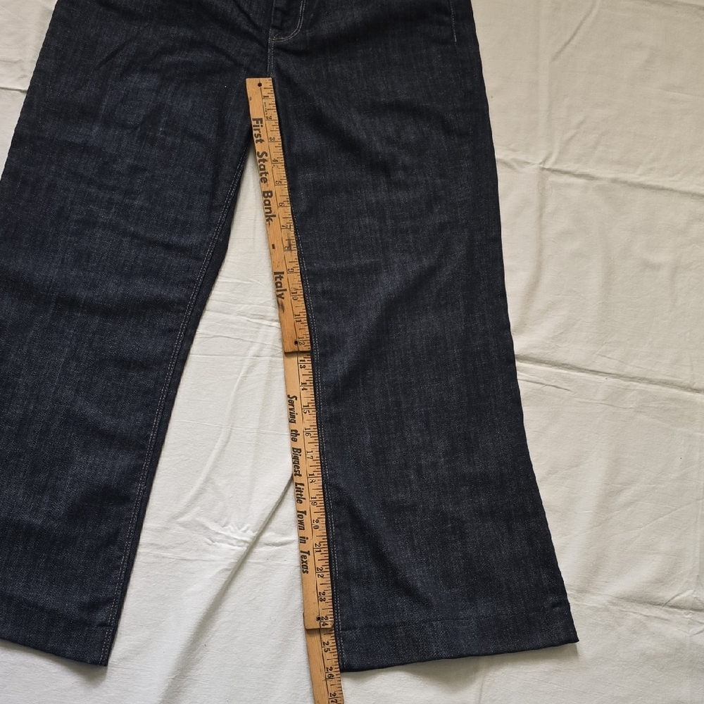 7 For All Mankind - Picture 5 of 10
